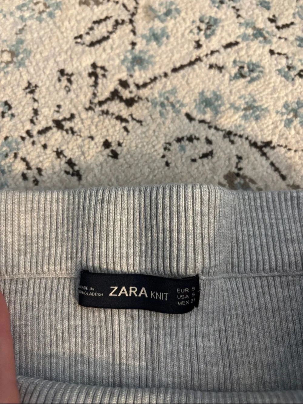 Zara Light Gray Ribbed Pencil Skirt - Picture 2 of 2